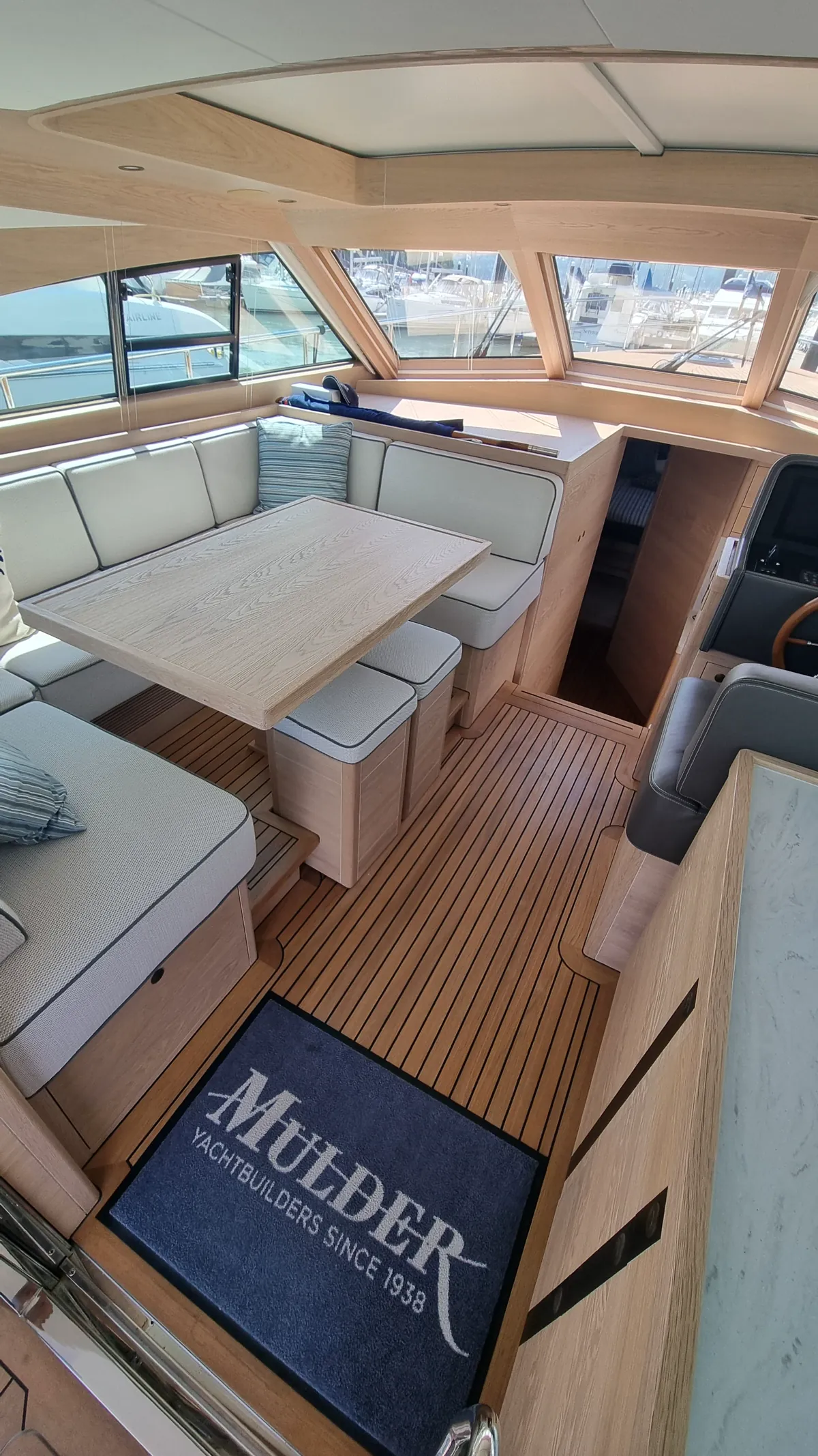 Yacht interior cleaned and detailed